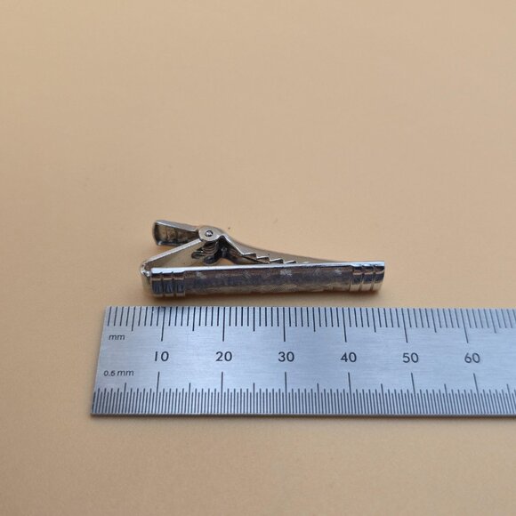 Textured Pattern Bright Tie Clip A5989 - Picture 5 of 6